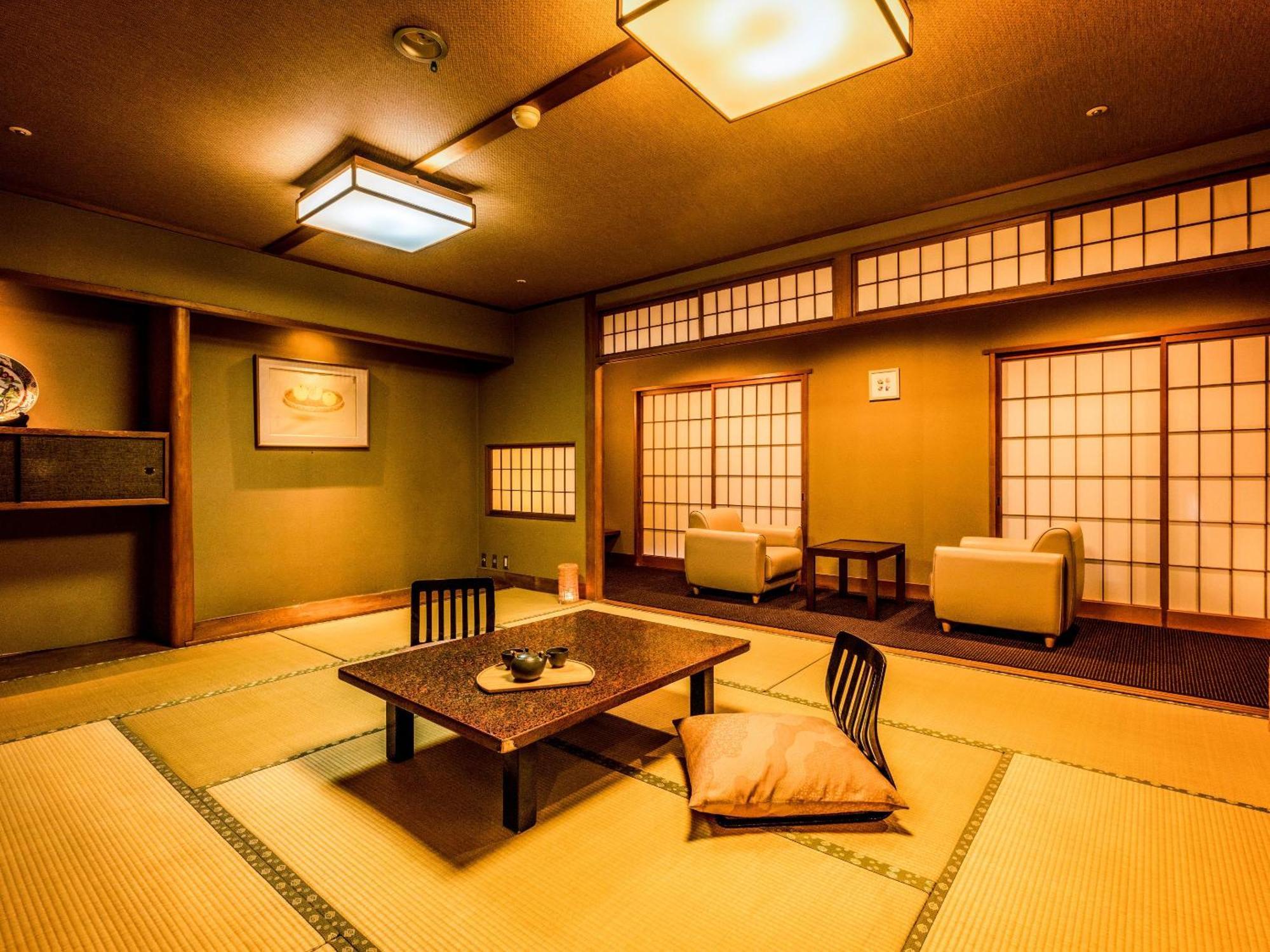 מלון Shin'onsen Ooedo Onsen Monogatari Miyoshiya מראה חיצוני תמונה