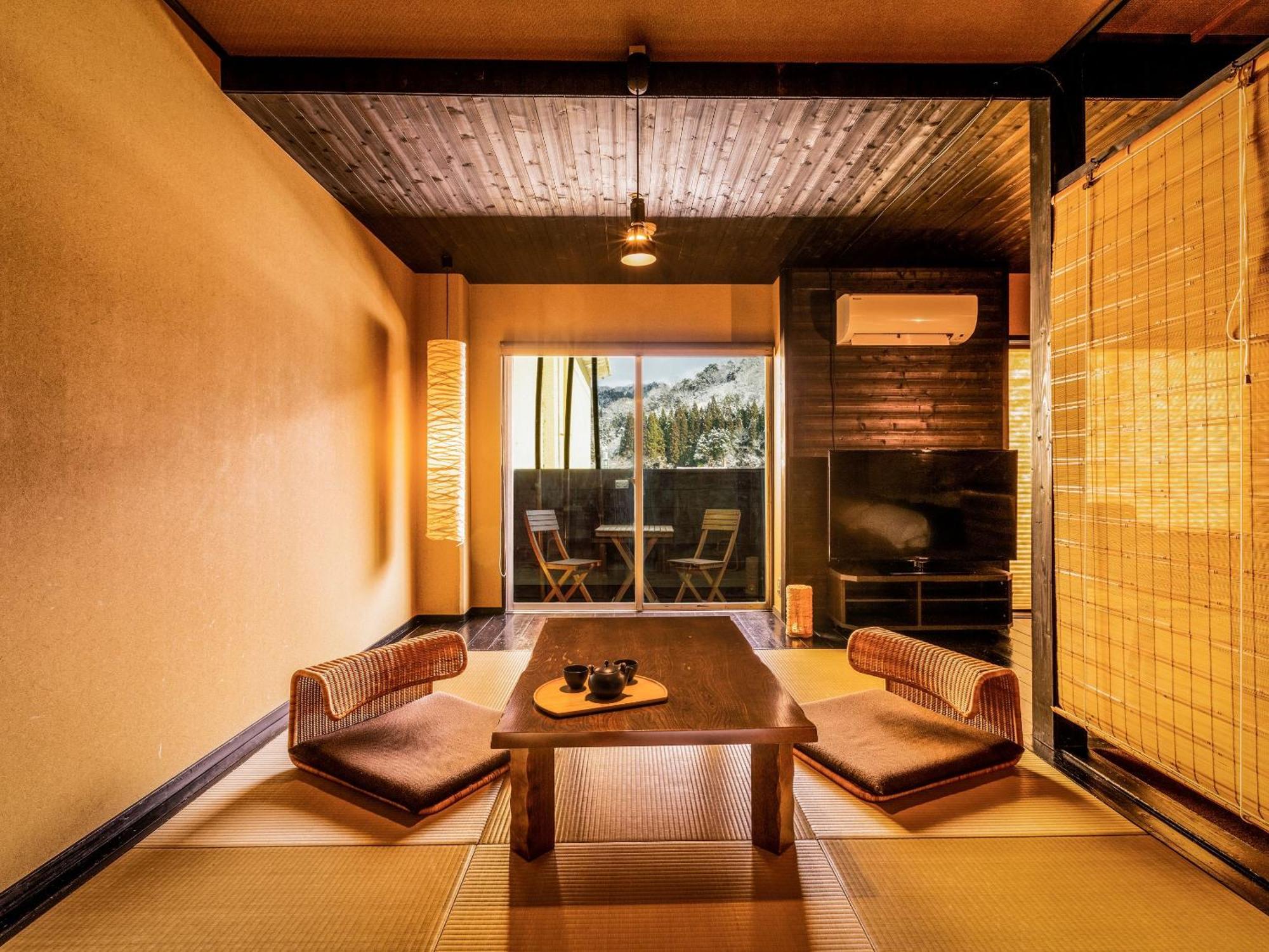 מלון Shin'onsen Ooedo Onsen Monogatari Miyoshiya חדר תמונה